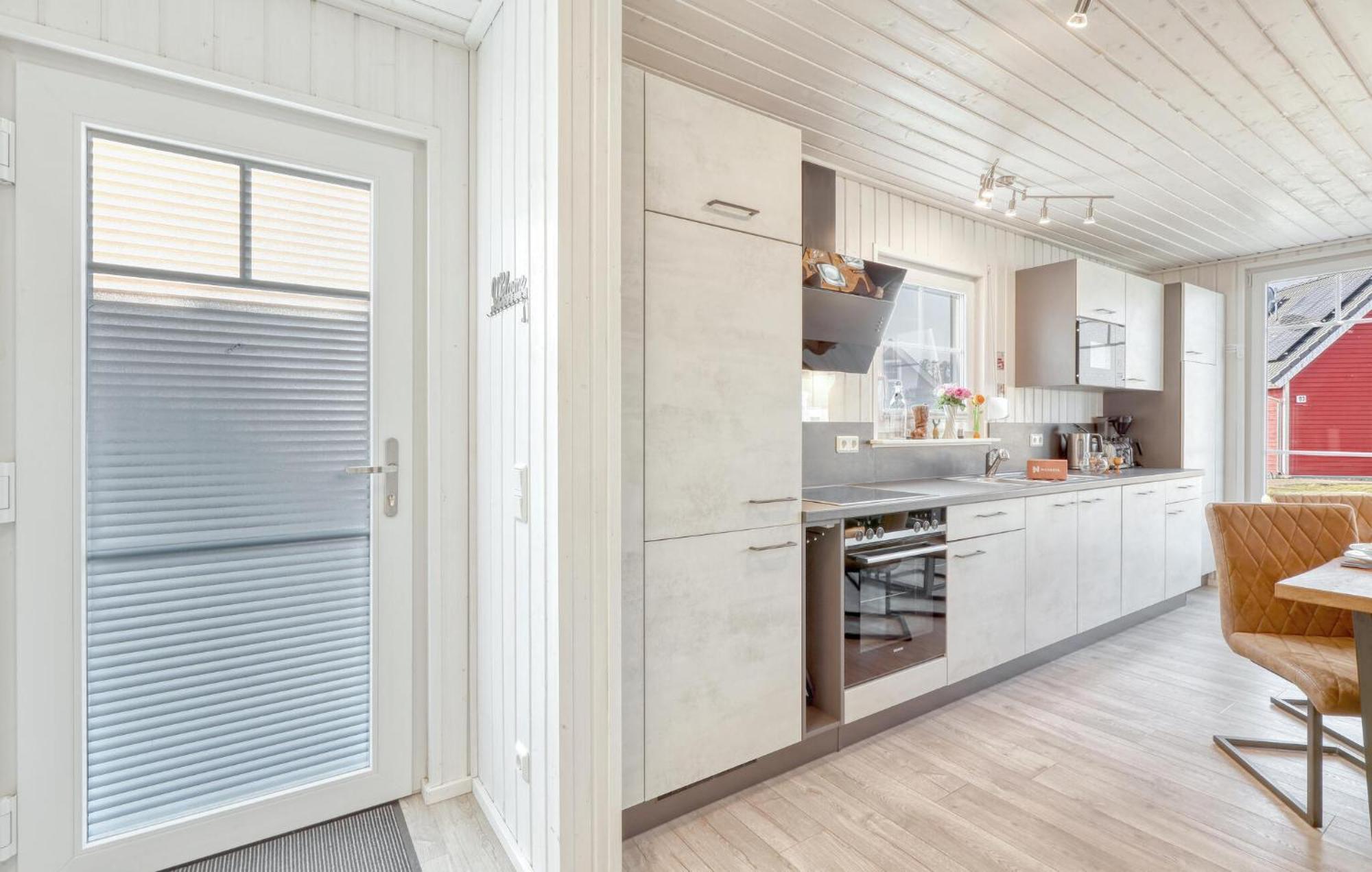 Beautiful home in Zerpenschleuse with WiFi&2 Bedrooms Exterior foto