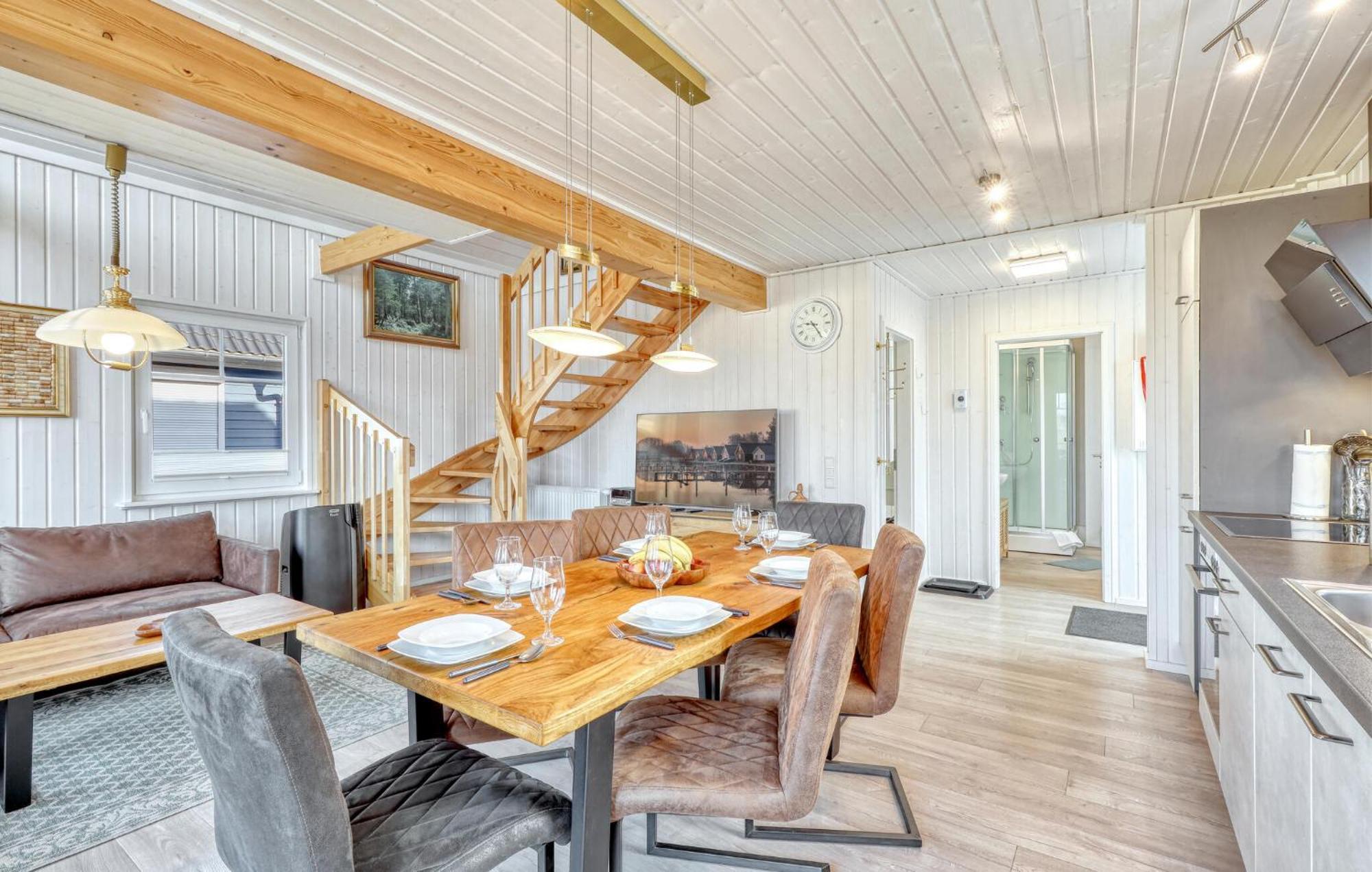 Beautiful home in Zerpenschleuse with WiFi&2 Bedrooms Exterior foto